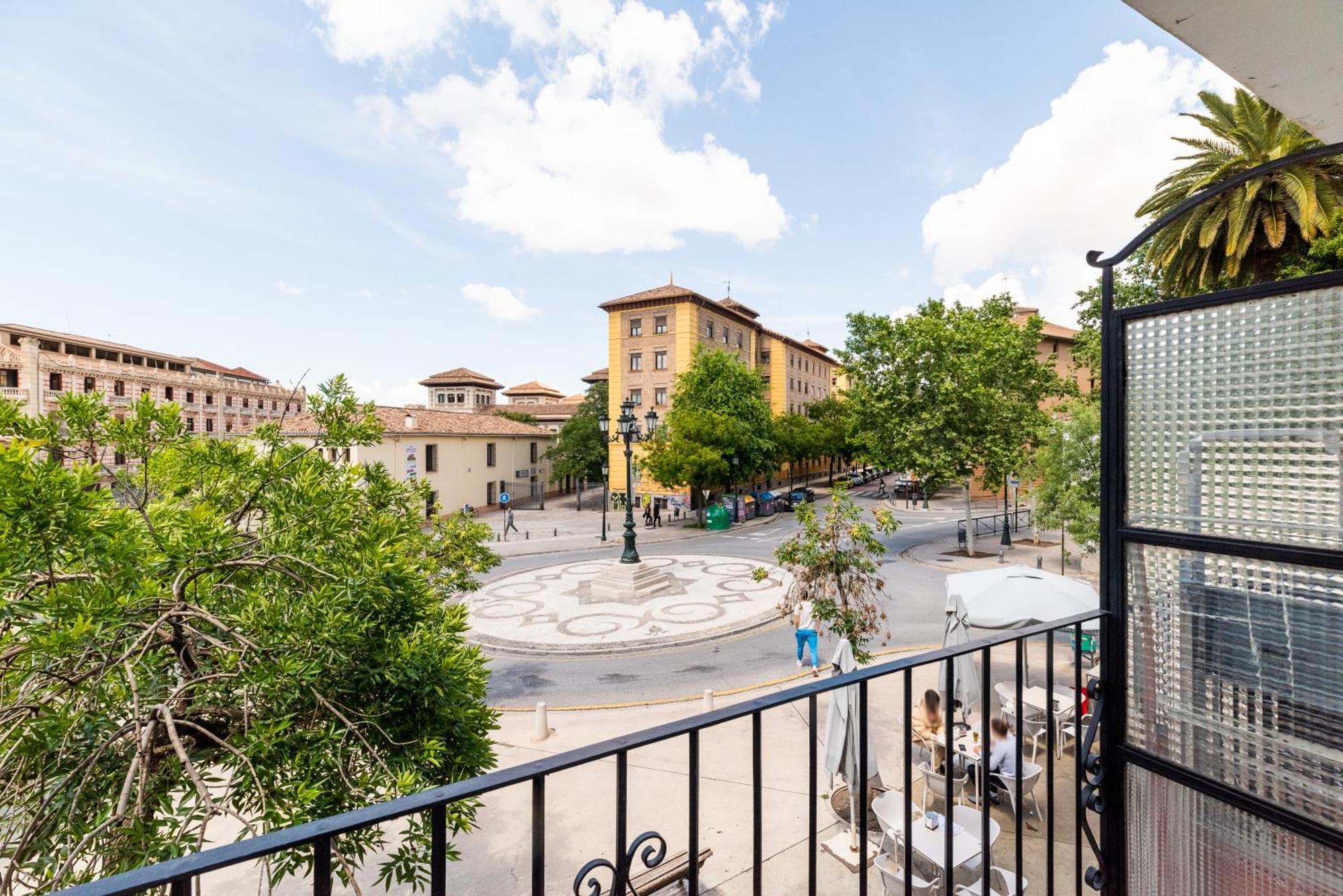 Wekey Homes Granada, Elvira Suites Centro Zewnętrze zdjęcie